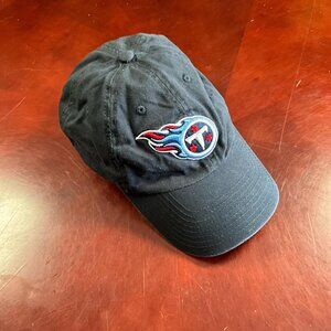 Mens Tennessee Titans NFL Team Apparel Navy Adjustable Hat (ONE SIZE)